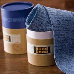 Rigid custom box for necktie protection