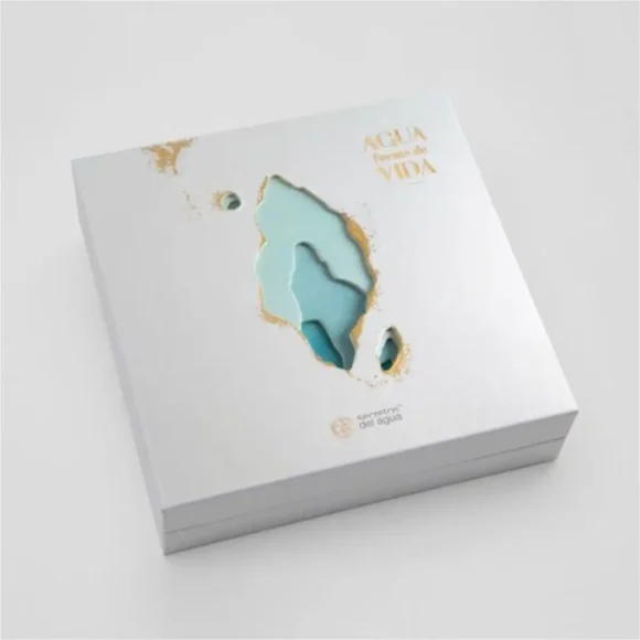 Custom luxury White Rigid Boxes wholesale