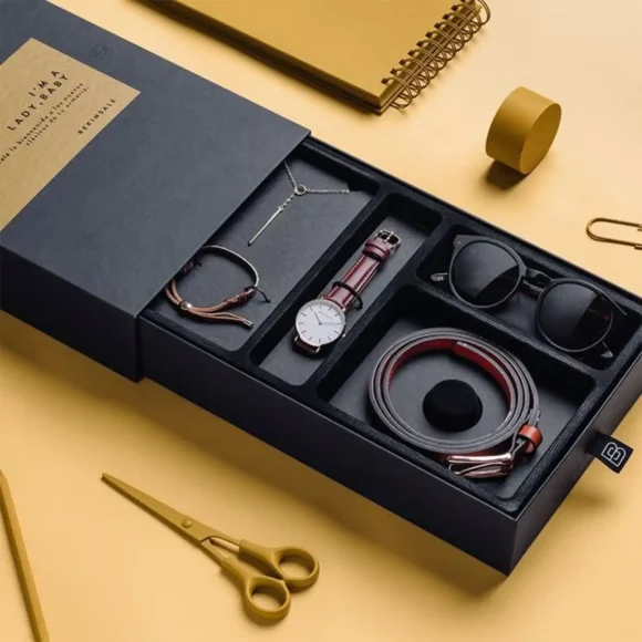 Luxury custom belt box with elegant design