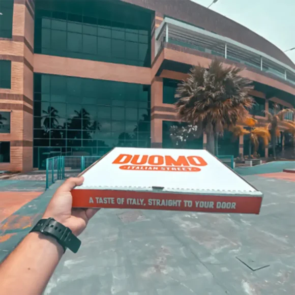Custom luxury printed Pizza Box with logo wholesale